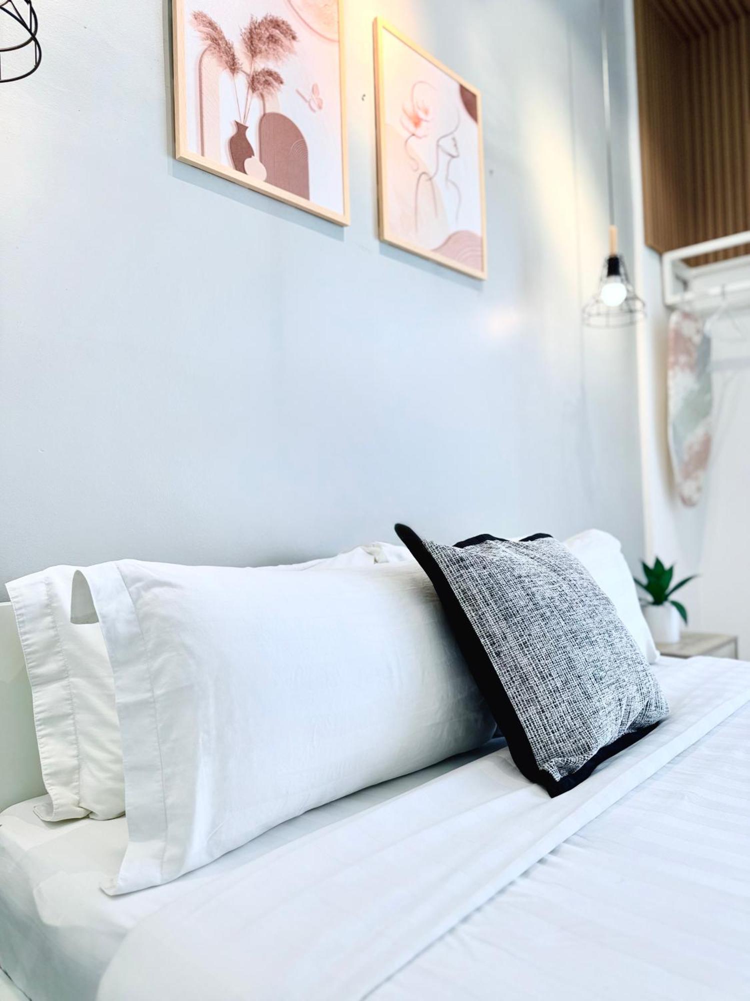 Owl Nest Suite' At Aeropod Sovo Kota Kinabalu Rom bilde